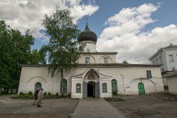 Церковь Михаила и Гавриила Архангелов Церковь Михаила и Гавриила Архангелов